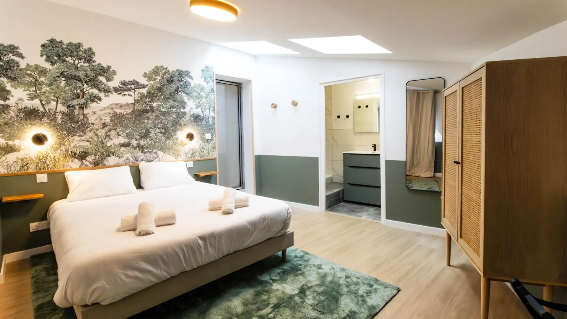 L'Evasion Bretonne - Superbe T3 - Centre Ville - Balneo Quimper